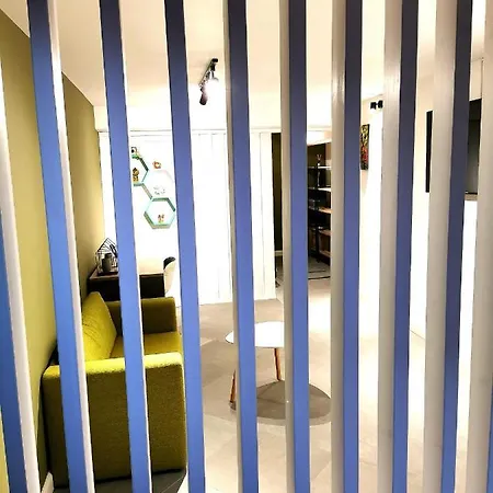 Uranus Studio Apartment